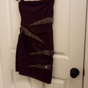 Size small brand Nikibiki teeny strapless dress